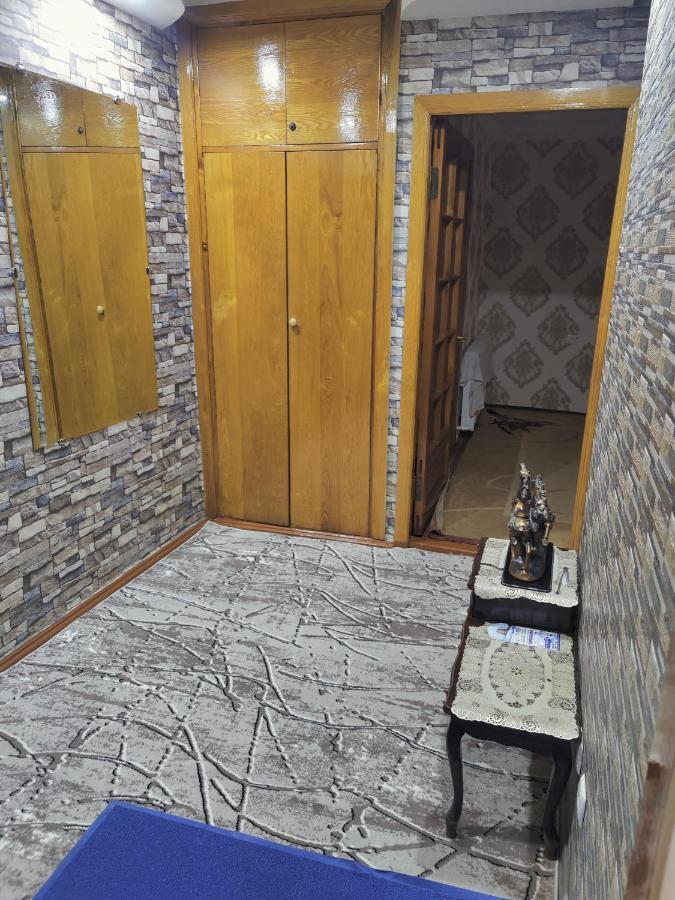 Muharram Homestay In The Neighborhood Of The Registan Square, 家族 ゲストハウス Semerkant Dış mekan fotoğraf